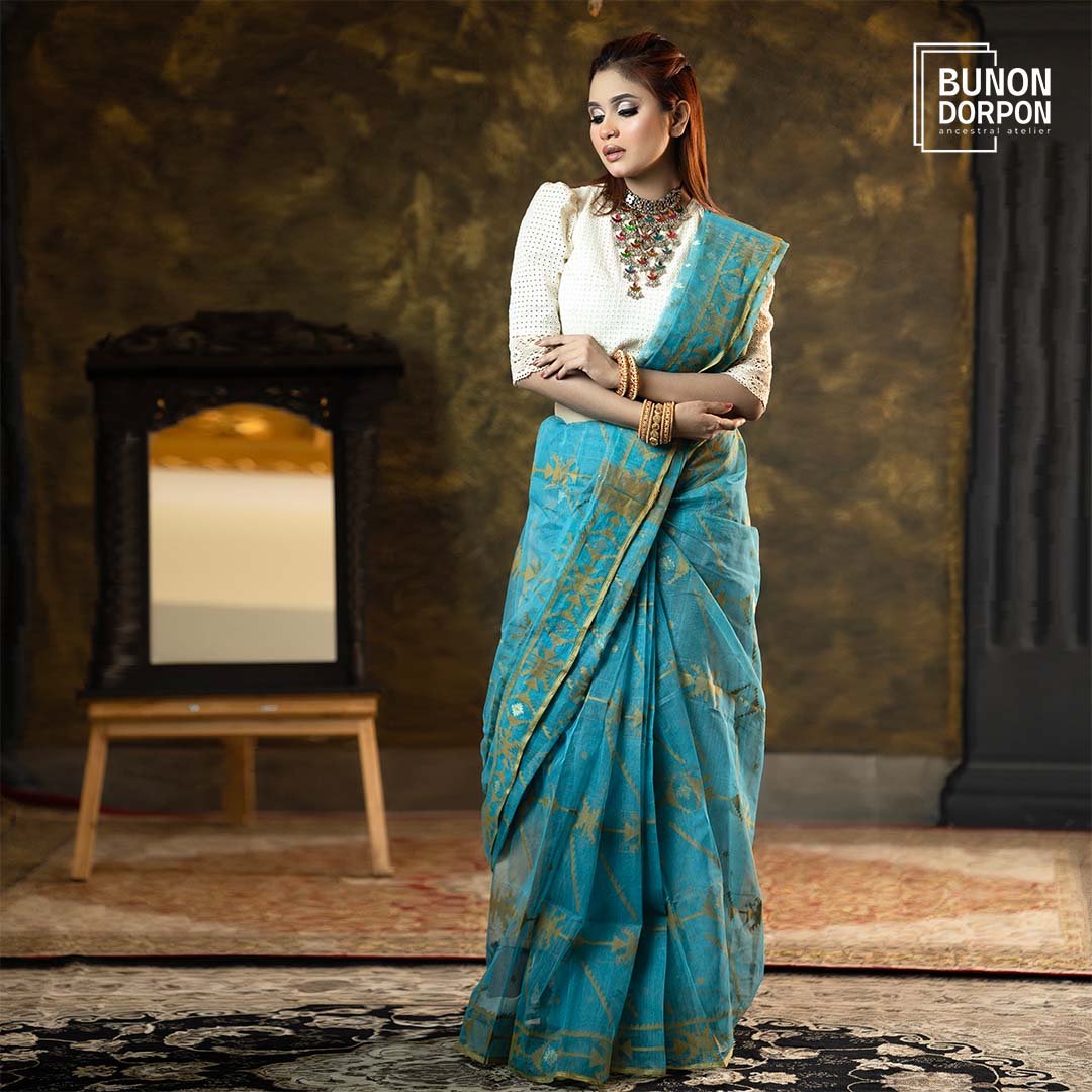 Cerulean Charm Heritage Jamdani Saree